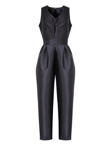 AW22WO LOOK 06 BLACK SET OF JUMPSUIT AND CAPE