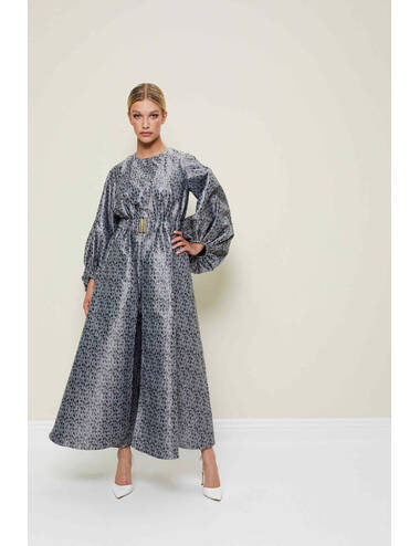 AW22WO LOOK 09 GREY SET OF BLOUSE, CAPE AND PANTS #1