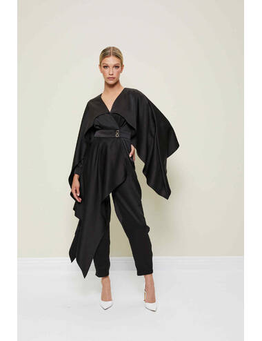 AW22WO LOOK 16 BLACK JUMPSUIT #1