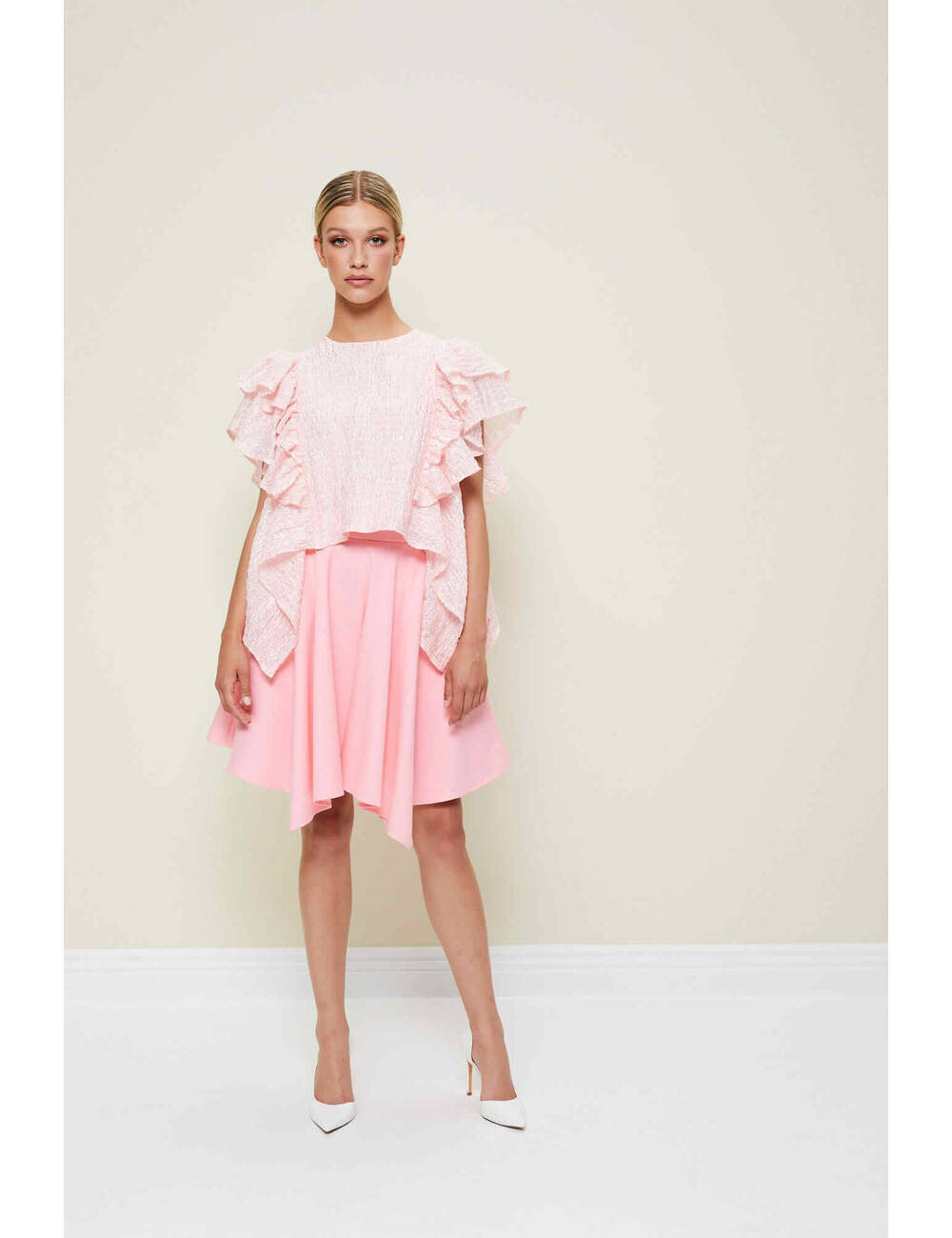 AW22WO LOOK 46 PINK BLOUSE